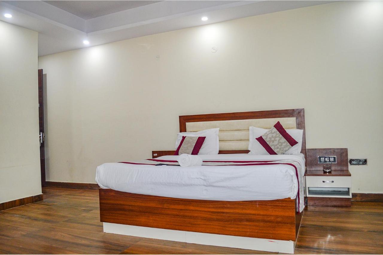 Fabhotel The Golf Inn Νόιντα Εξωτερικό φωτογραφία